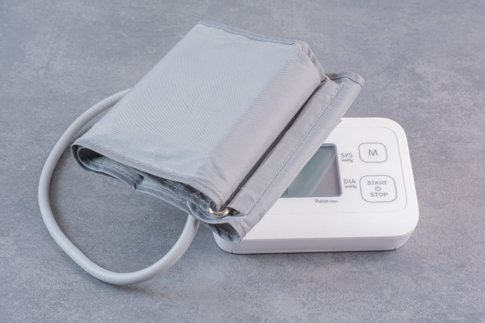 Pulse Oximeter / BP Apparatus